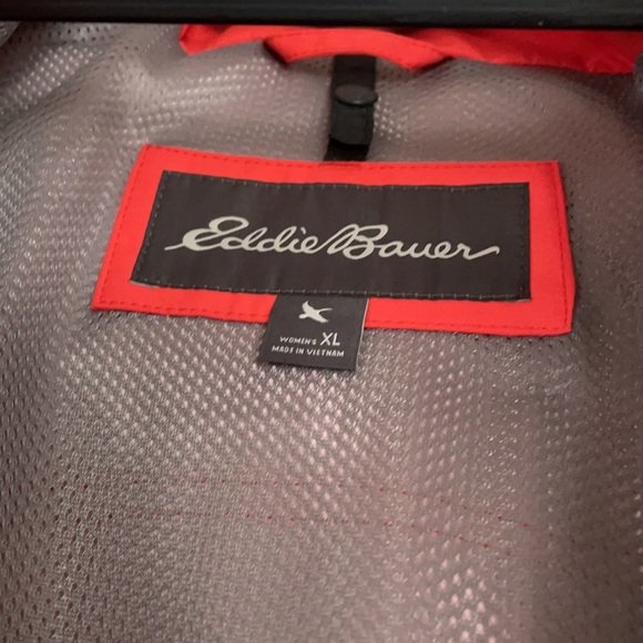 Rainfoil Packable Jacket - Picture 3 of 4